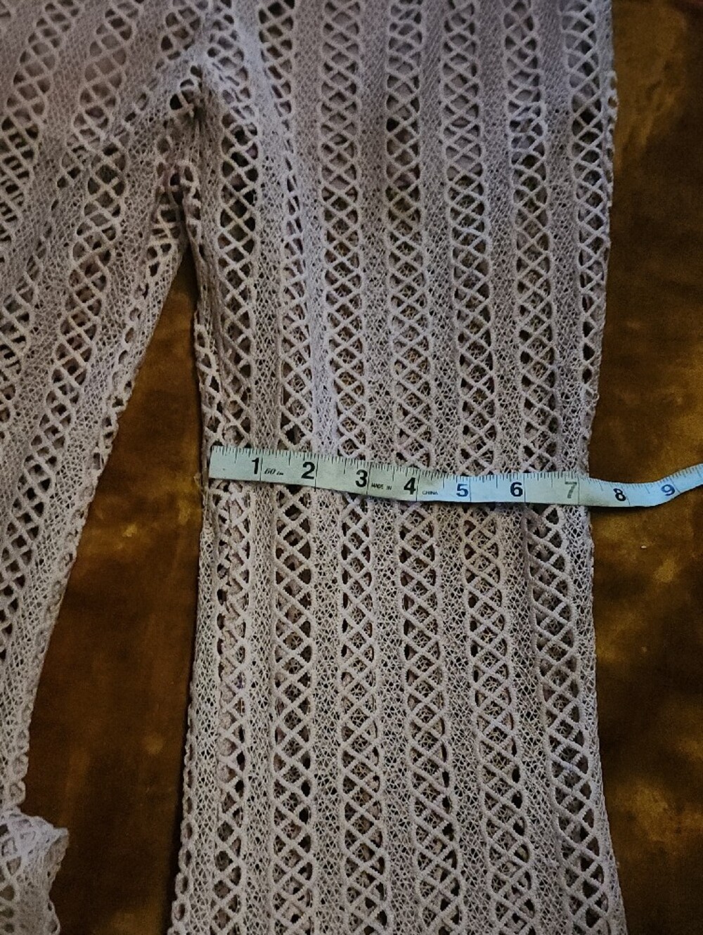 SALE 💵🏃‍♀️💨 L'ATISTE Dusty Pink Crochet Flare Pants - Picture 8 of 10